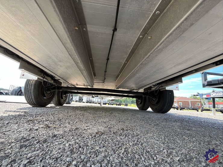 new-2025-timpte-1018-motorsports-t/a-aluminum-tag-trailer-image-24