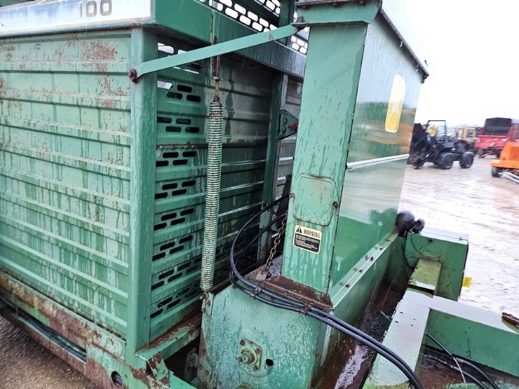 john-deere-100-image-20