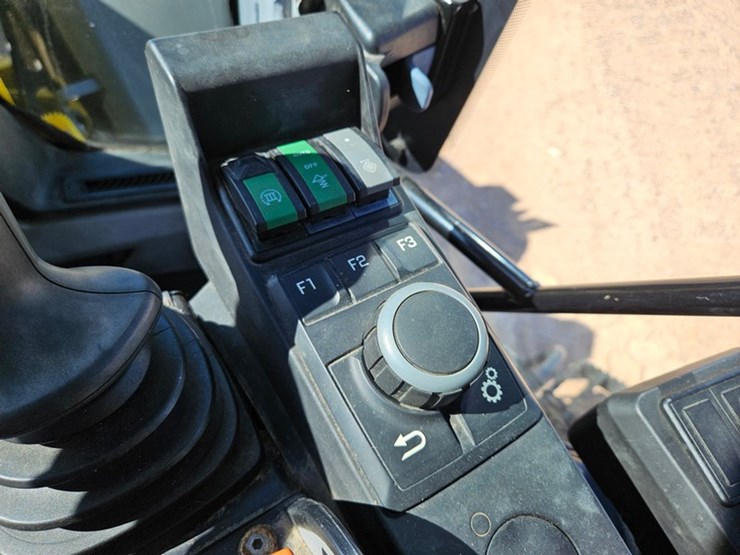 2020-wacker-neuson-wl95-image-32
