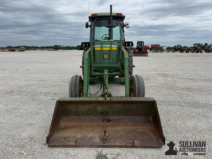 john-deere-4230-image-2