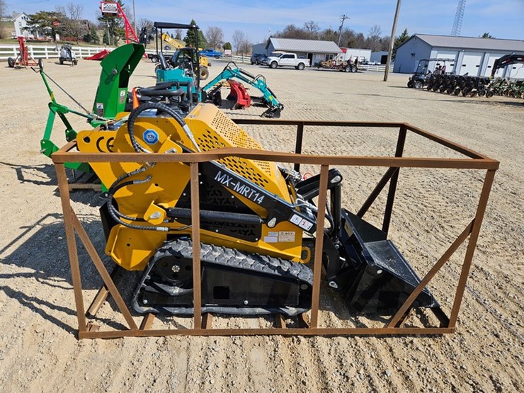 #5207-•-2025-agt-mx-mrt-14-mini-skid-steer-image-6