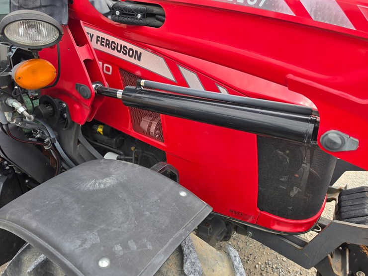 2018-massey-ferguson-5710-image-22