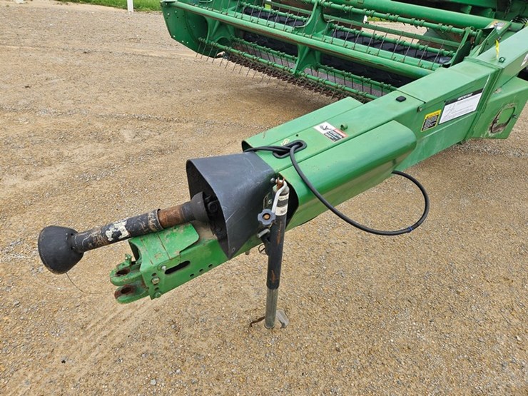 john-deere-820-image-41