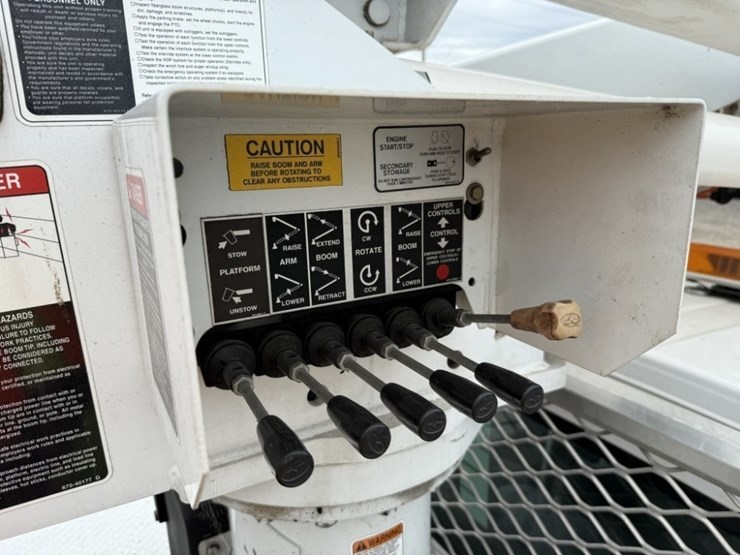 2007-altec-at37g-image-25