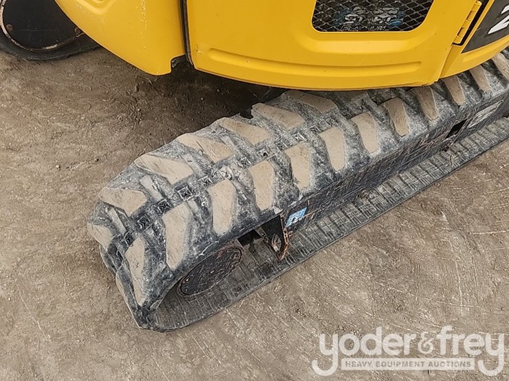 2022-deere-26g-image-9