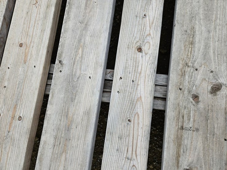 #5198-•-18'5"-shop-built-hay-rack-bed-image-9