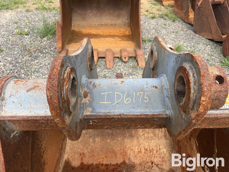 strickland-pc138-36-36”-excavator-bucket-image-11