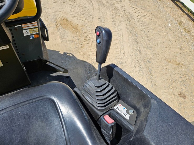 2021-wacker-neuson-rd12a-image-24