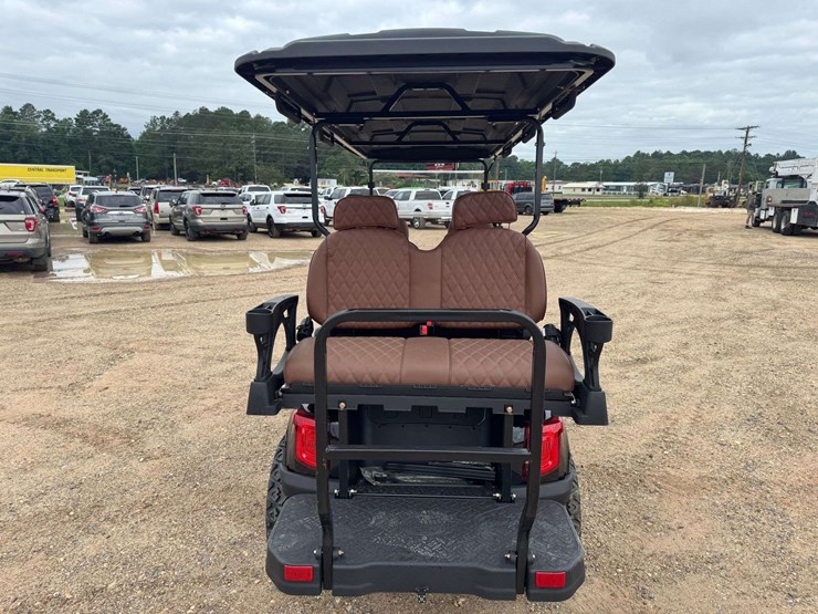 2025-sd-lanch-street-legal-6-seater-golf-cart-w/-on-board-charger-(1-mile-showing)-image-6