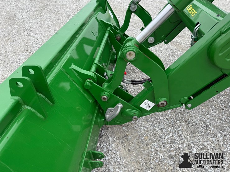 2023-john-deere-6r-175-image-10