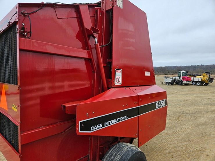 case-ih-8450-image-15