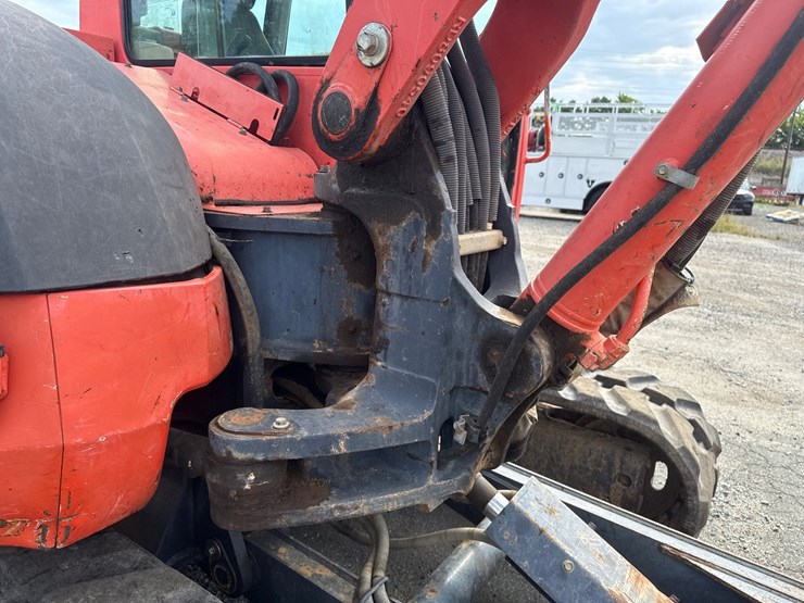 2012-kubota-kx080-3-image-22