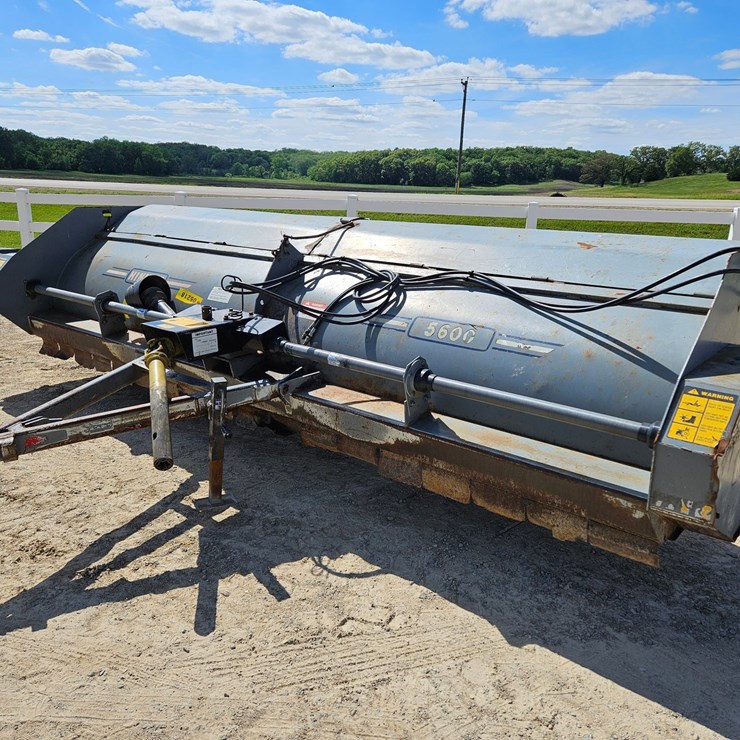 HINIKER 5600