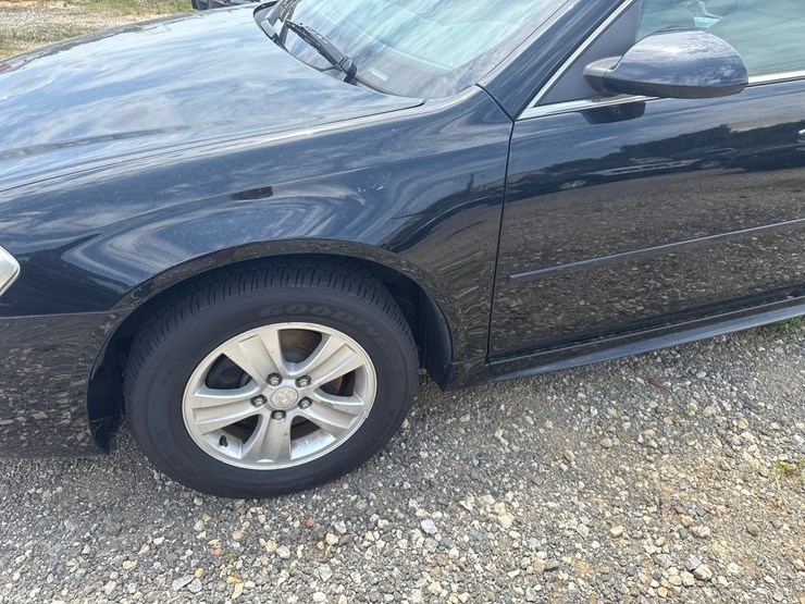 #38-•-2014-chevy-impala-image-14