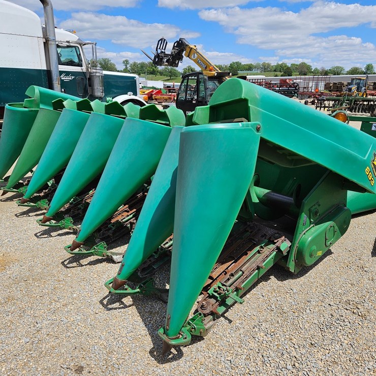 JOHN DEERE 693