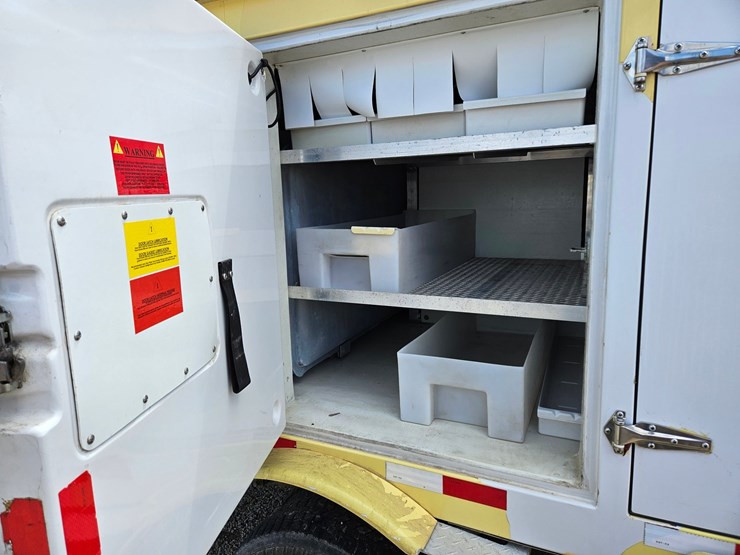 2018-ford-e450-image-18