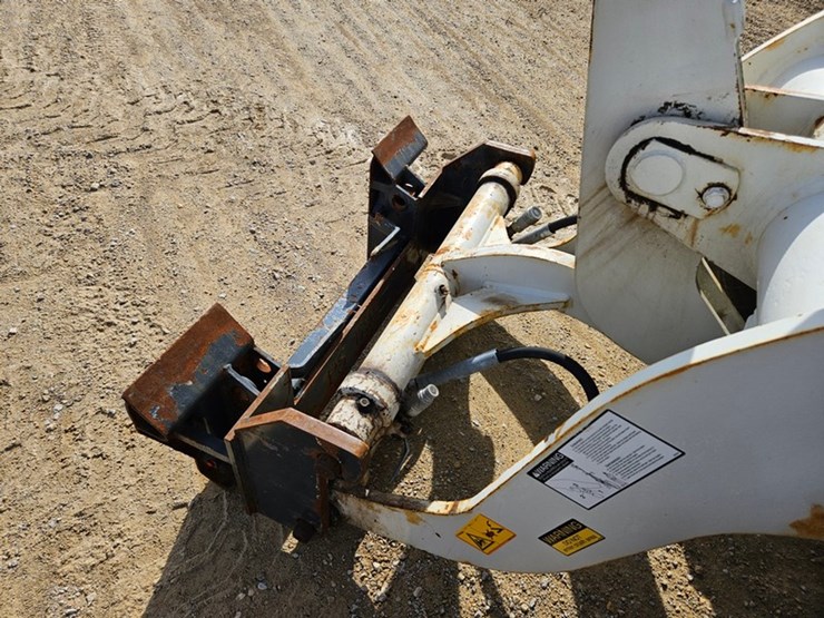 takeuchi-tw65-image-10