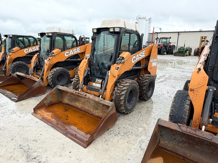 2020-case-sr210b-image-1