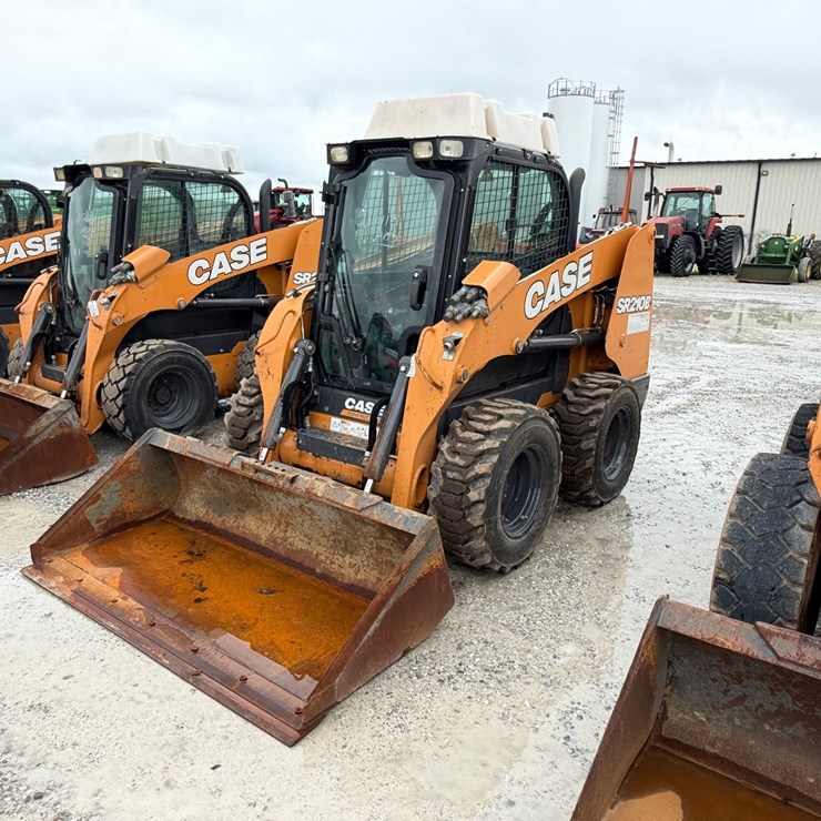 2020 CASE SR210B