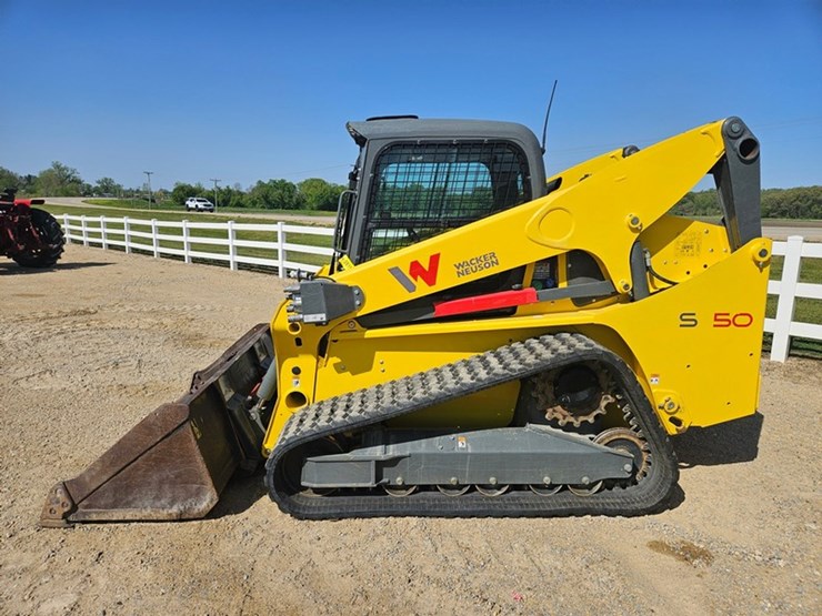 2024-wacker-neuson-st50-image-2