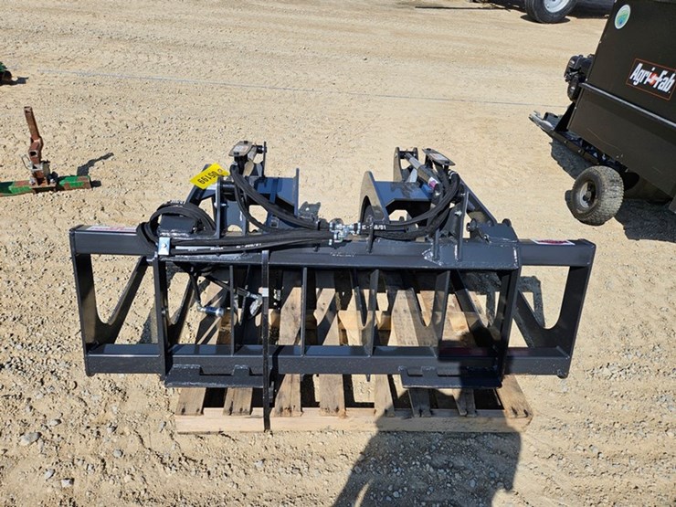 #5199-•-stout-66-9-brush-grapple-bucket-image-4
