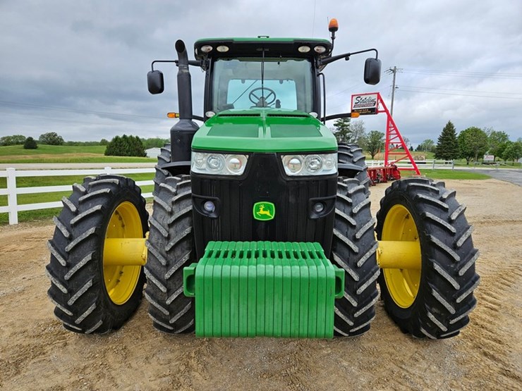 john-deere-8335r-image-8