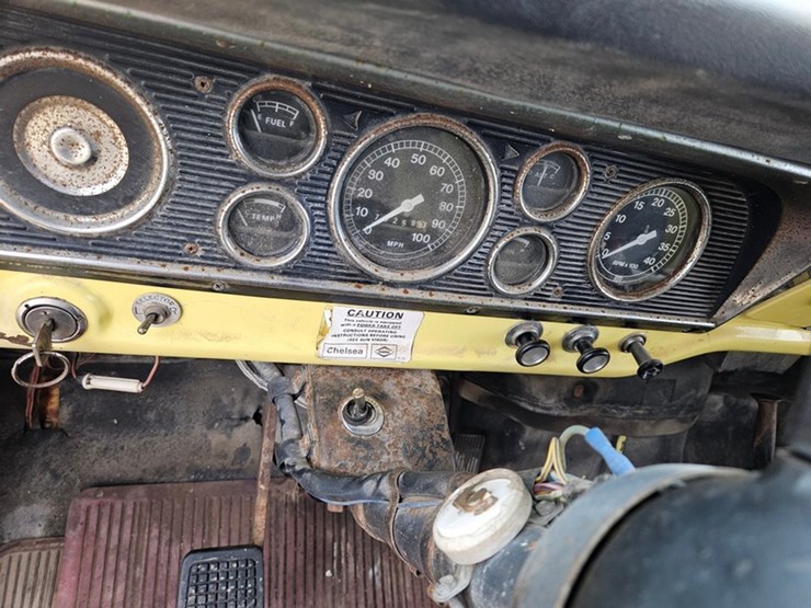 1975-ford-f750-image-25