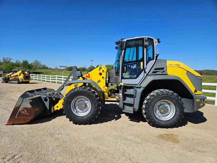 2020-wacker-neuson-wl95-image-2