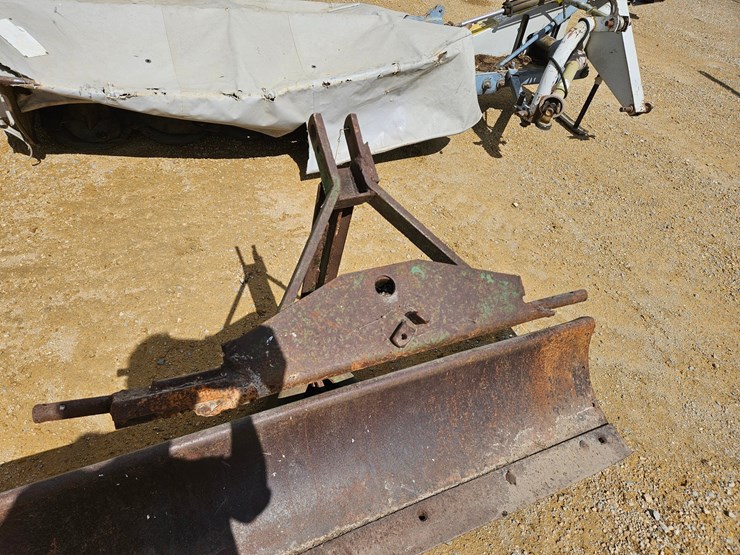 john-deere-80-image-23