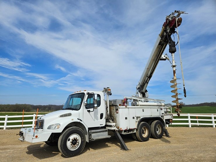 #5076-•-2007-freightliner-m2-tandem-axle-crane-truck-image-14