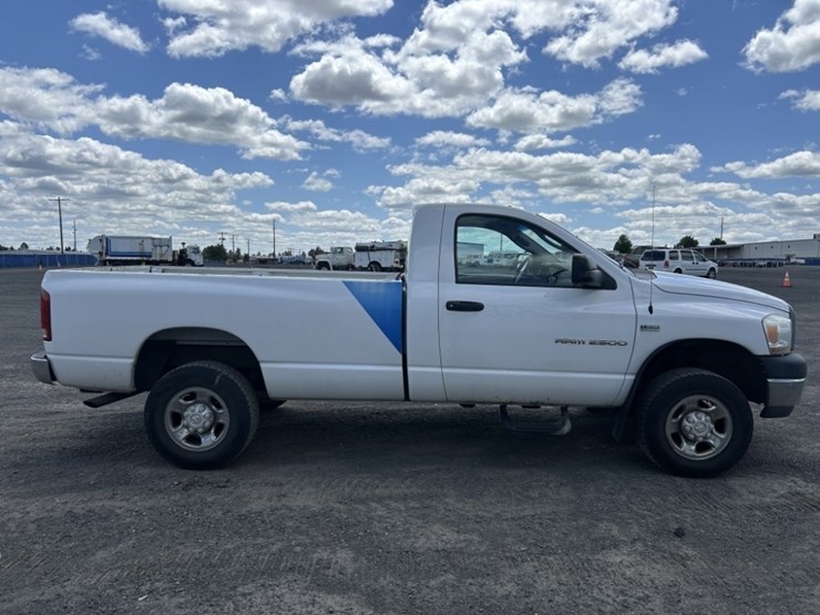 2006-dodge-ram-2500-image-6