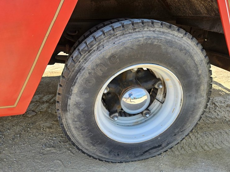 1986-ford-f800-image-41