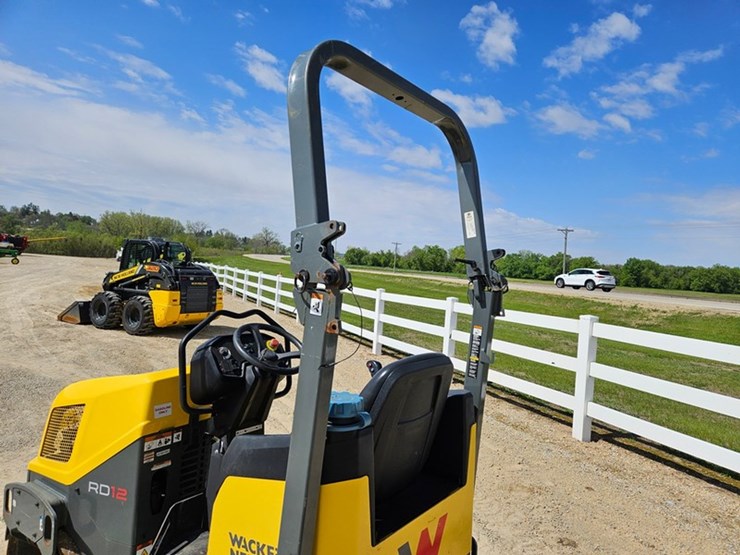 2021-wacker-neuson-rd12a-image-21