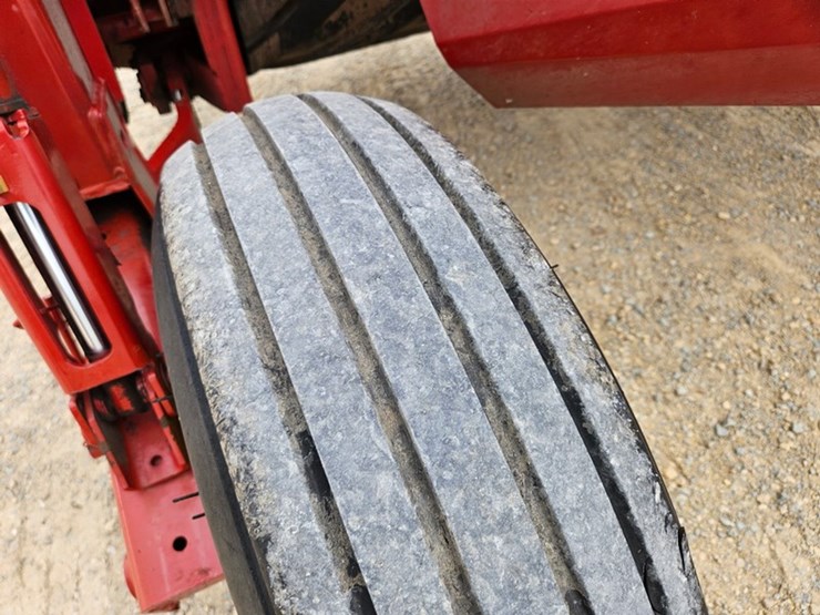 new-holland-h7220-image-26