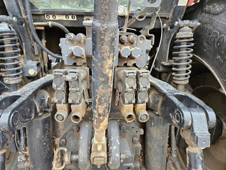 case-ih-mxm175-image-21