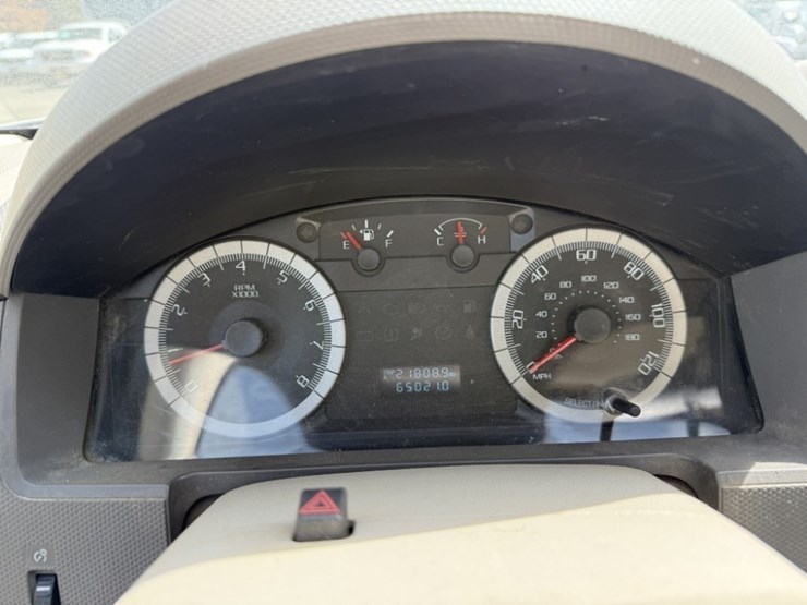 2008-ford-escape-image-29