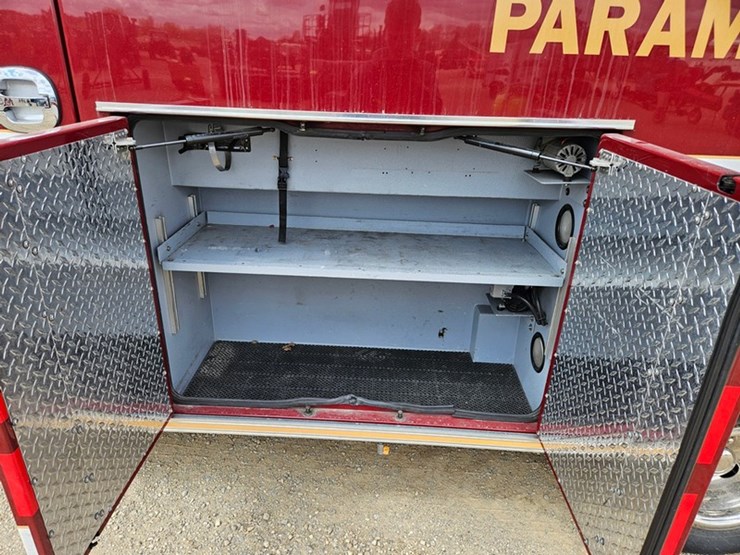 2016-ford-e450-image-16