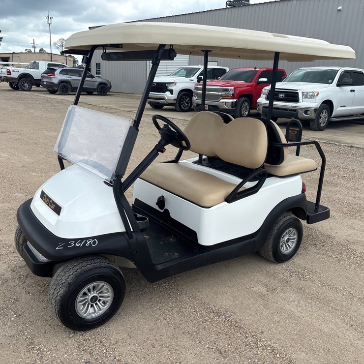#74 • 2017 PRECEDENT CLUB CAR | NO TITLE