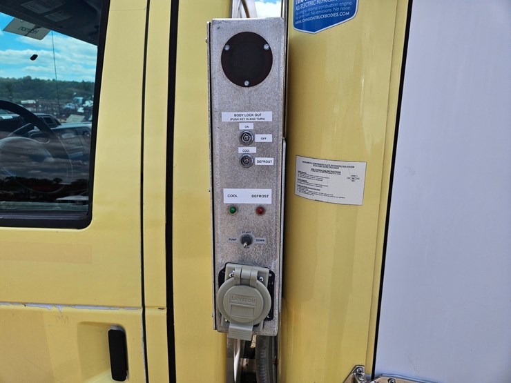 2018-ford-e450-image-20