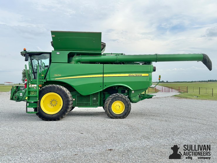 2017-john-deere-s670-image-8