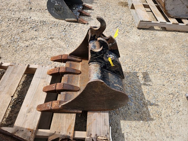 2019-kubota-u15-image-2