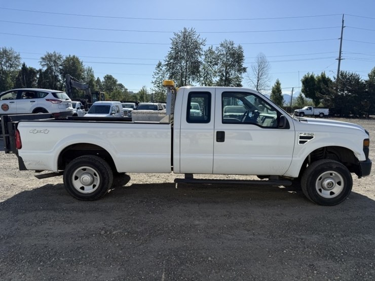 2008-ford-f250-image-3