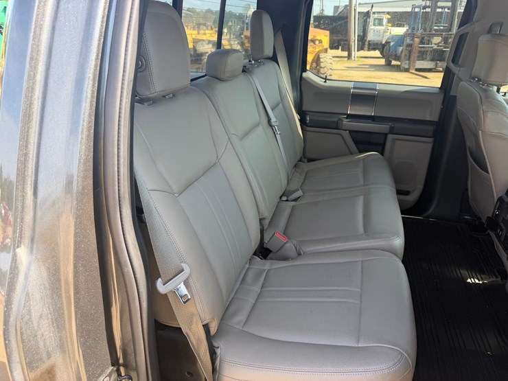 2019-ford-f150-image-5