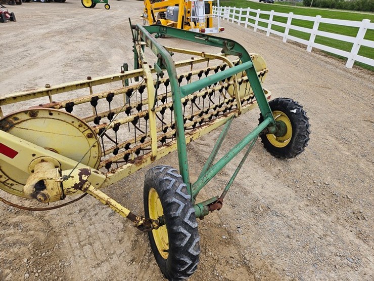 john-deere-660-image-17