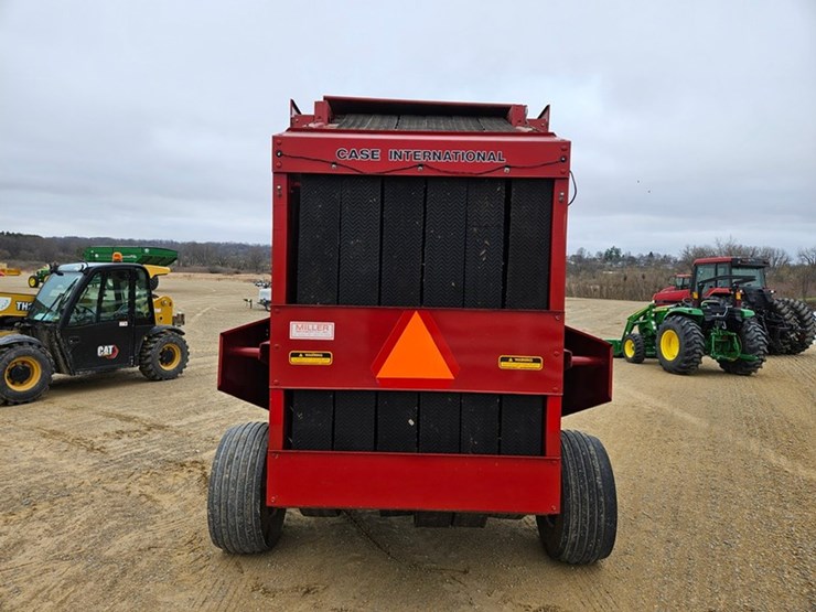case-ih-8450-image-4
