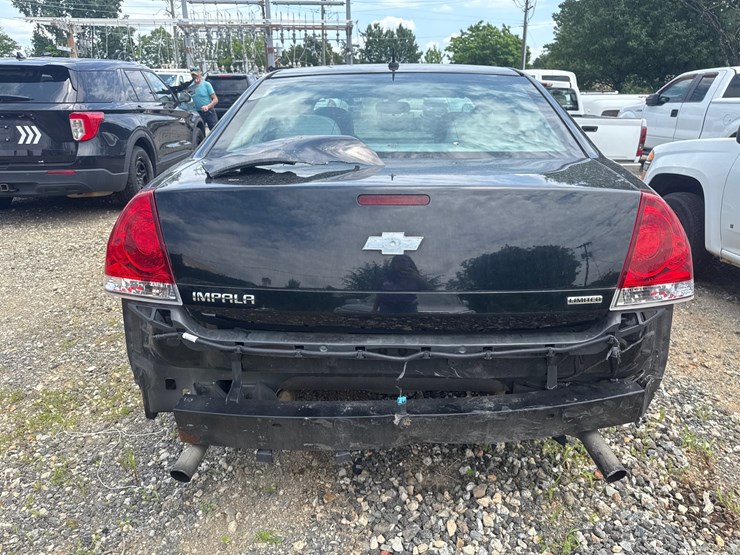 #38-•-2014-chevy-impala-image-20
