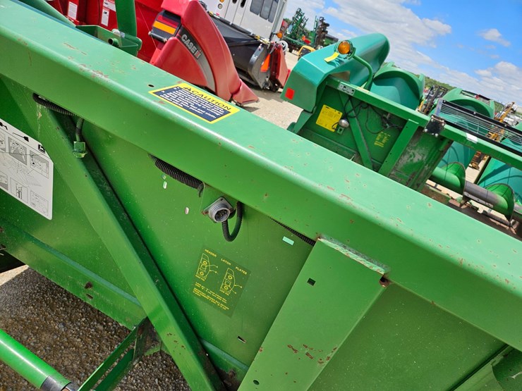 john-deere-693-image-21