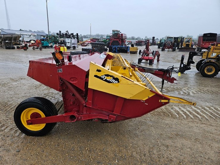 new-holland-1465-image-6