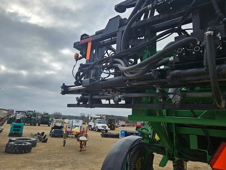 john-deere-4700-image-23