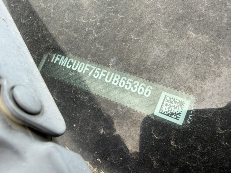 2015-ford-escape-image-9